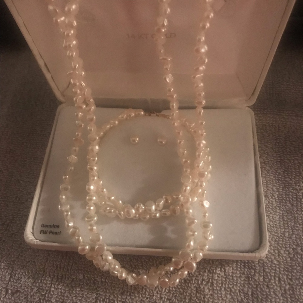 Pearl Earring, Necklace, Bracelet